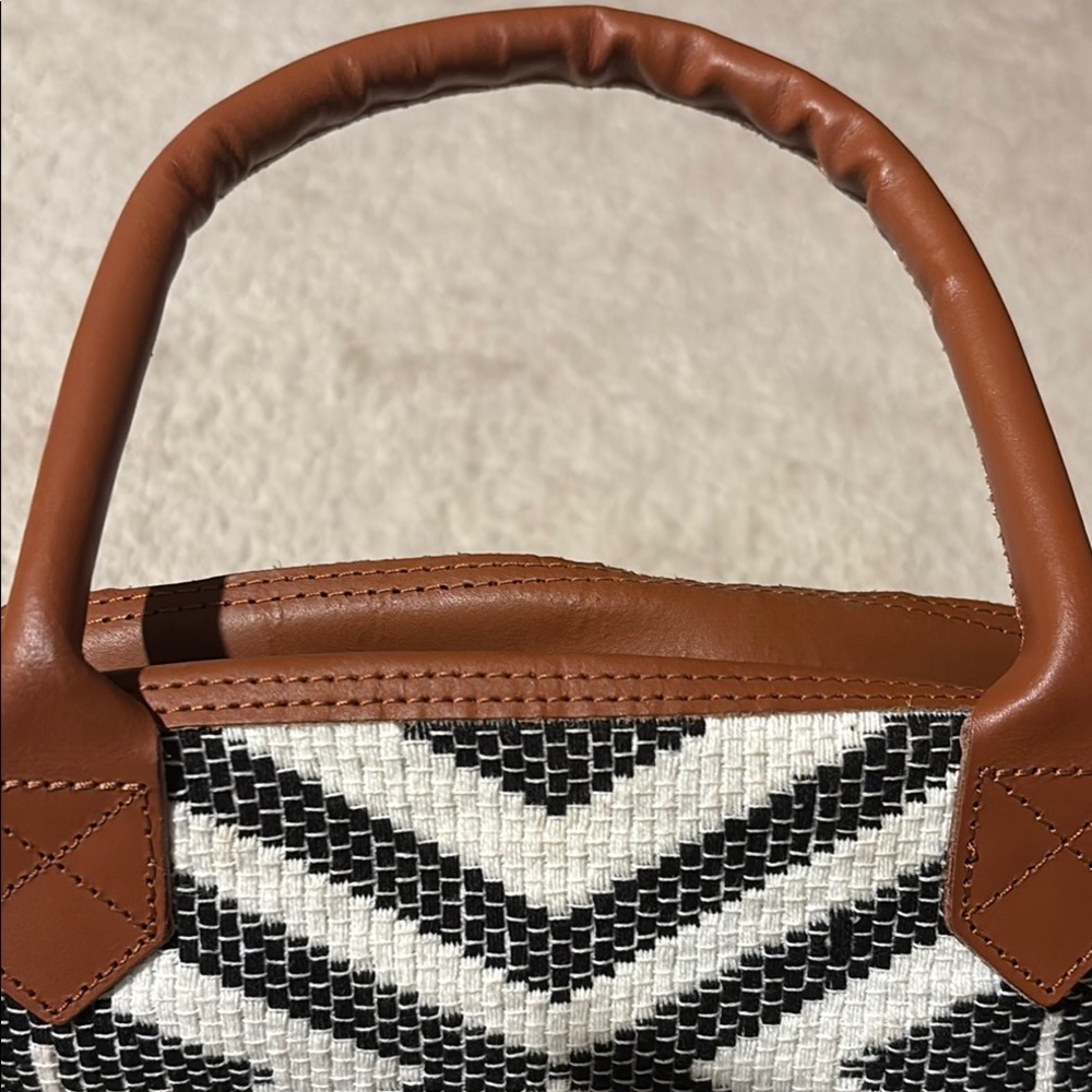 Black and White Geometric Satchel with Leather Accents - Picture 8 of 12